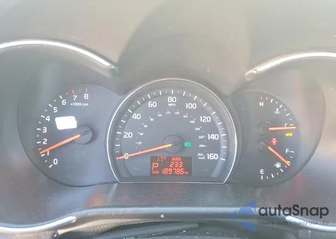 2014 Kia Sorento Lx z USA, uszkodzony, nr VIN 5XYKT3A69EG448694